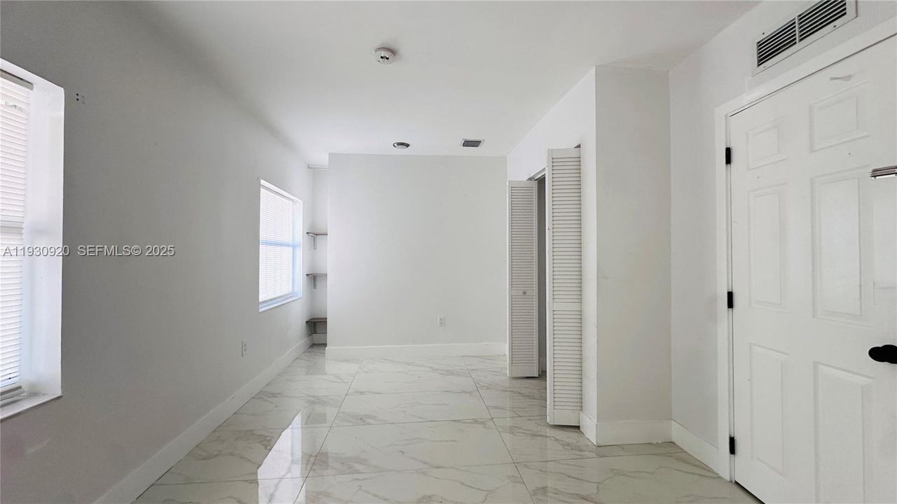 出租: $2,600 (3 贝兹, 2 浴室, 1272 平方英尺)