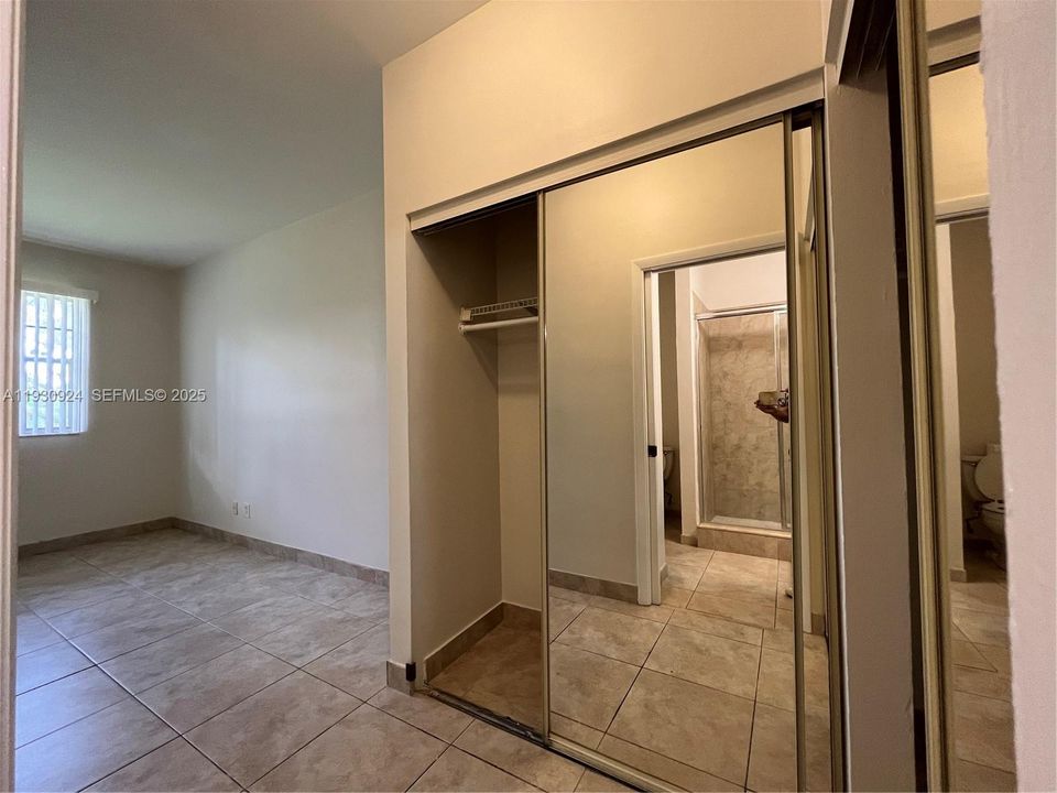 En Renta: $2,300 (3 camas, 2 baños, 974 Pies cuadrados)