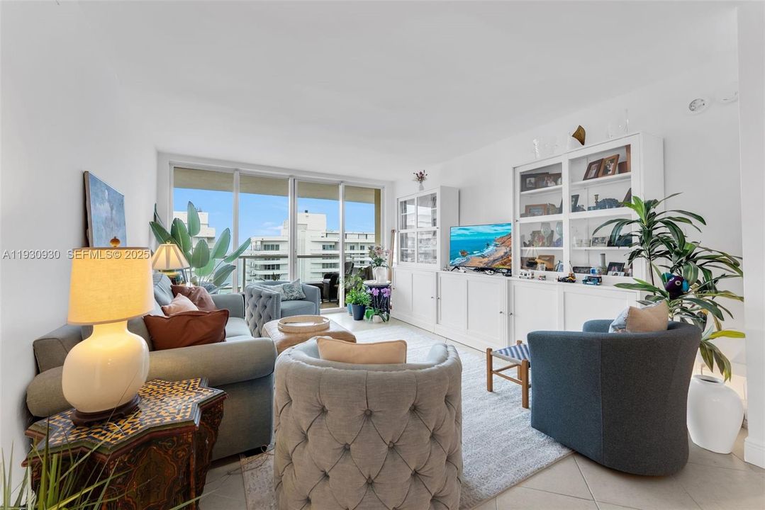 For Rent: $3,600 (2 beds, 2 baths, 1190 Square Feet)