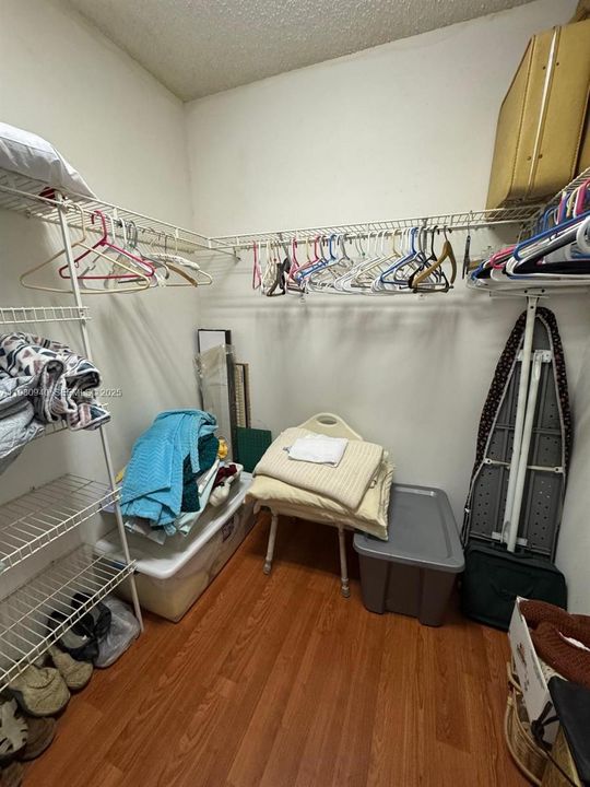 En Venta: $145,000 (2 camas, 1 baños, 1032 Pies cuadrados)