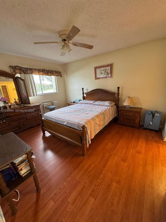 En Venta: $145,000 (2 camas, 1 baños, 1032 Pies cuadrados)