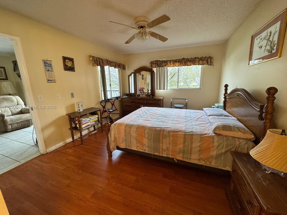 En Venta: $145,000 (2 camas, 1 baños, 1032 Pies cuadrados)