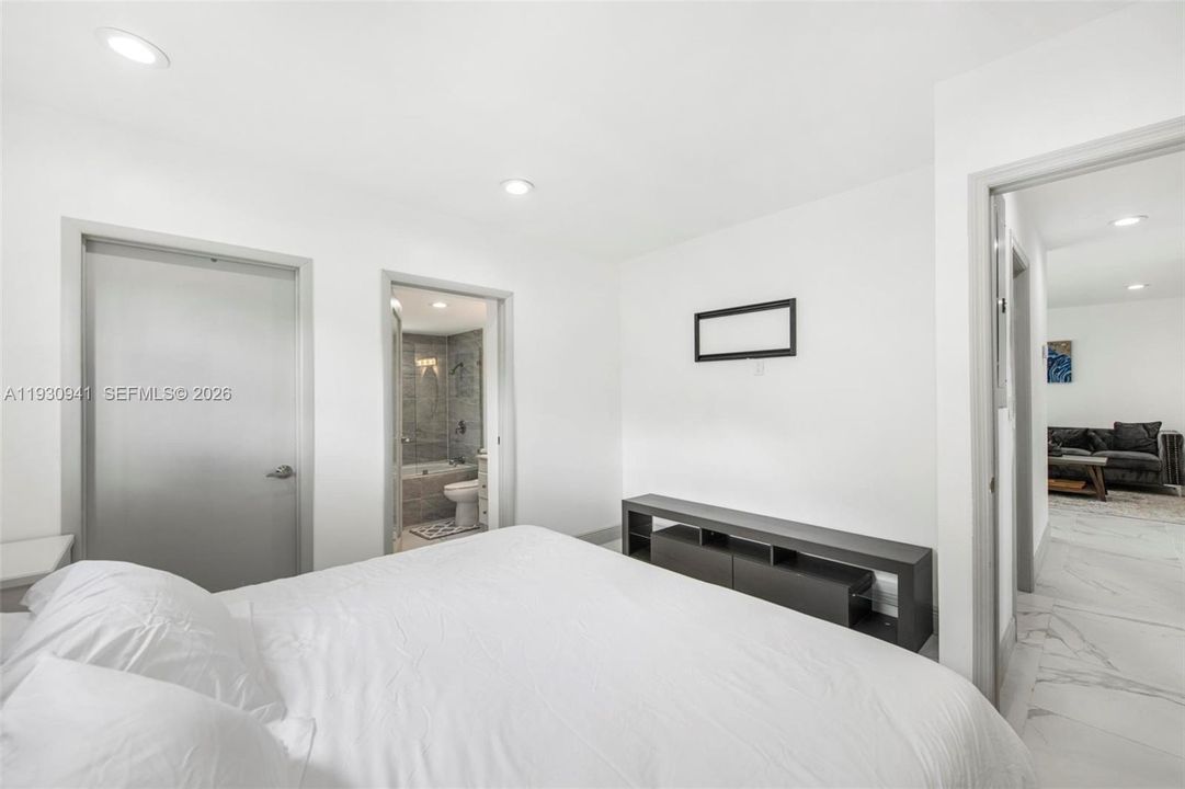 En Renta: $4,500 (4 camas, 3 baños, 1460 Pies cuadrados)