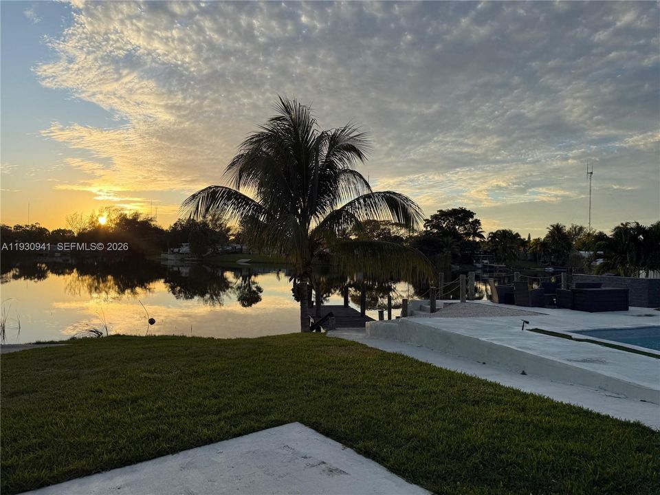 En Renta: $4,500 (4 camas, 3 baños, 1460 Pies cuadrados)