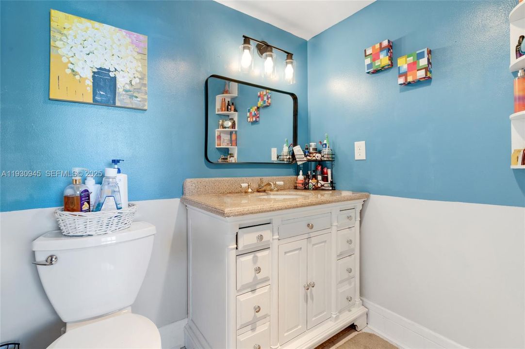 出租: $2,100 (2 贝兹, 2 浴室, 1190 平方英尺)