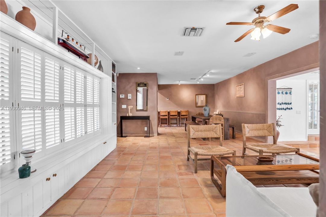 For Sale: $1,800,000 (4 beds, 4 baths, 2605 Square Feet)