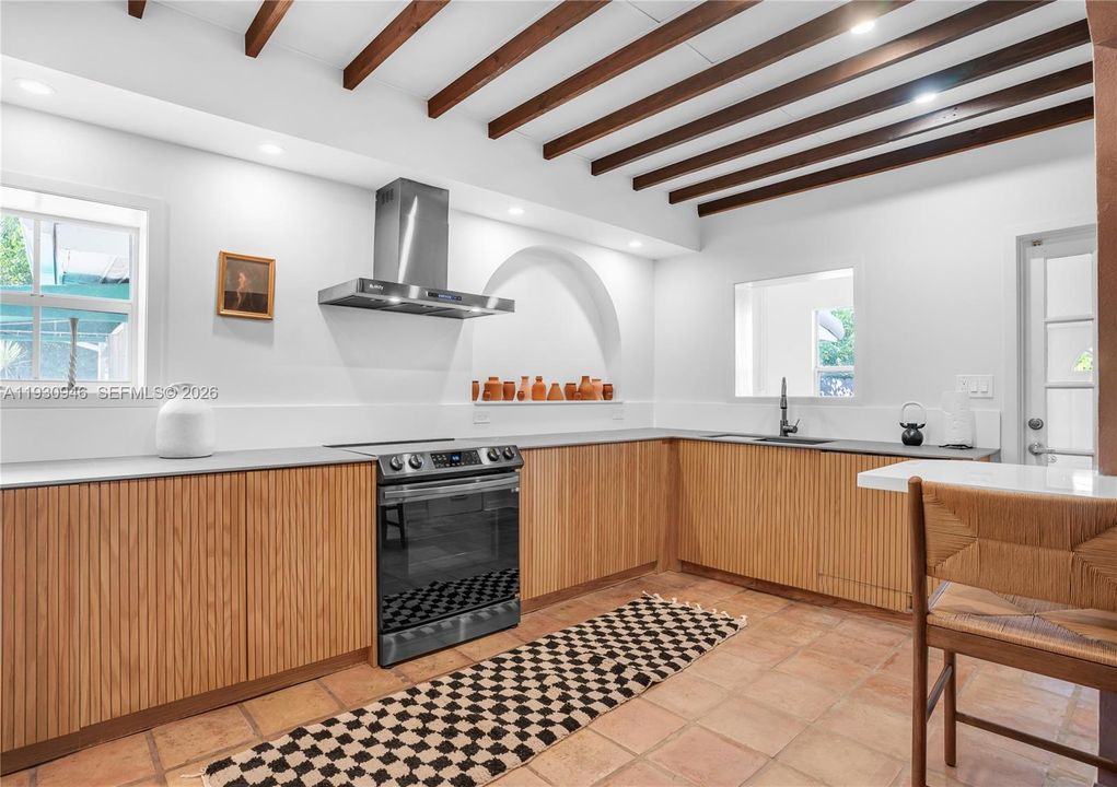 For Sale: $1,800,000 (4 beds, 4 baths, 2605 Square Feet)