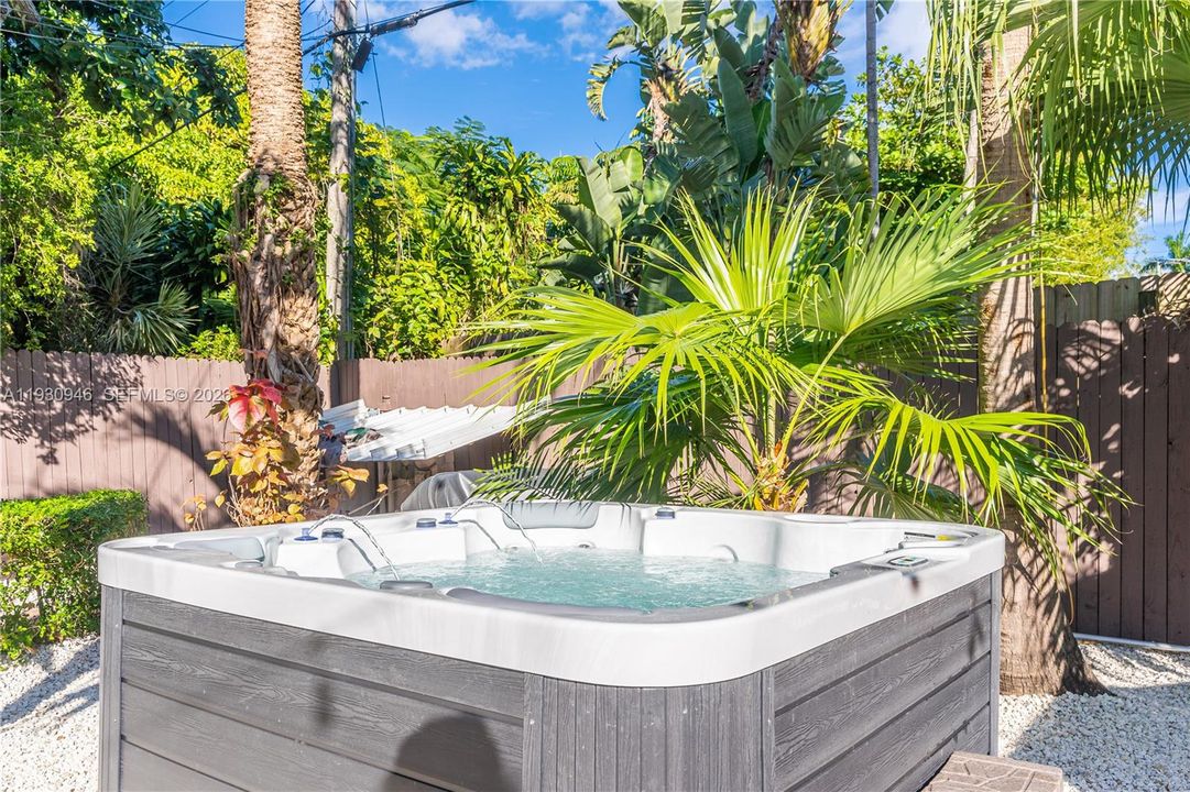 For Sale: $1,800,000 (4 beds, 4 baths, 2605 Square Feet)