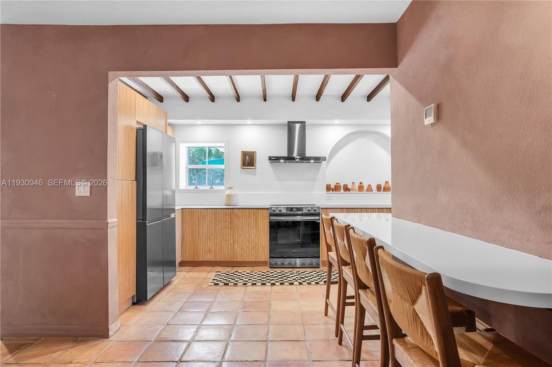 For Sale: $1,800,000 (4 beds, 4 baths, 2605 Square Feet)