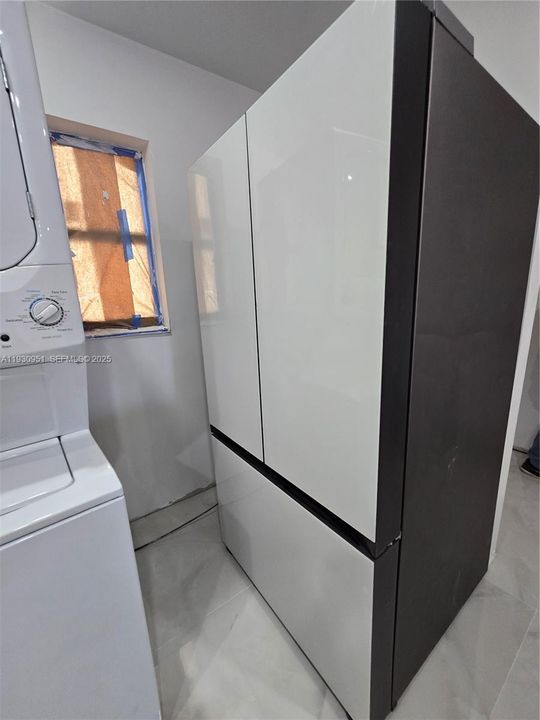 double door fridge/freezer