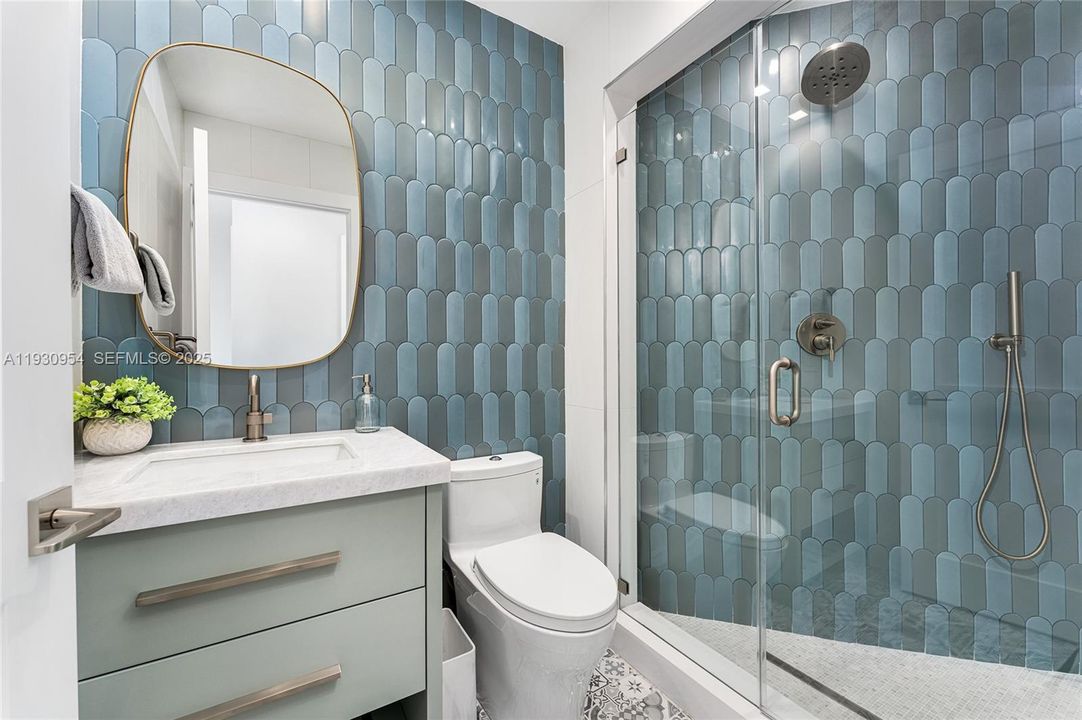 На продажу: $11,380,000 (4 спален, 5 ванн, 3723 Квадратных фут)