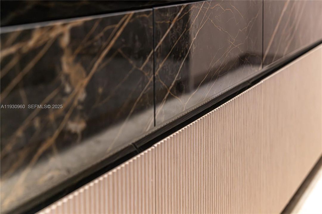 待售: $5,495,000 (3 贝兹, 3 浴室, 3110 平方英尺)