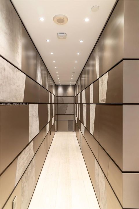 待售: $5,495,000 (3 贝兹, 3 浴室, 3110 平方英尺)