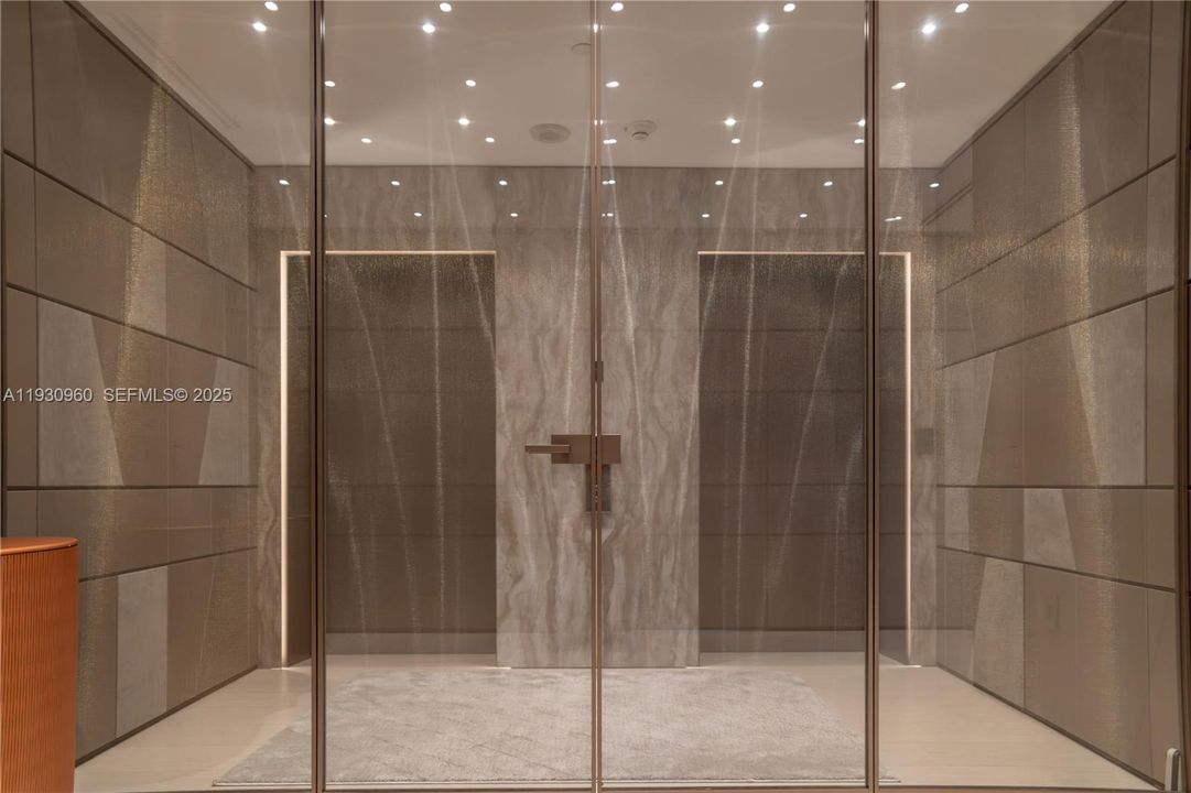 待售: $5,495,000 (3 贝兹, 3 浴室, 3110 平方英尺)