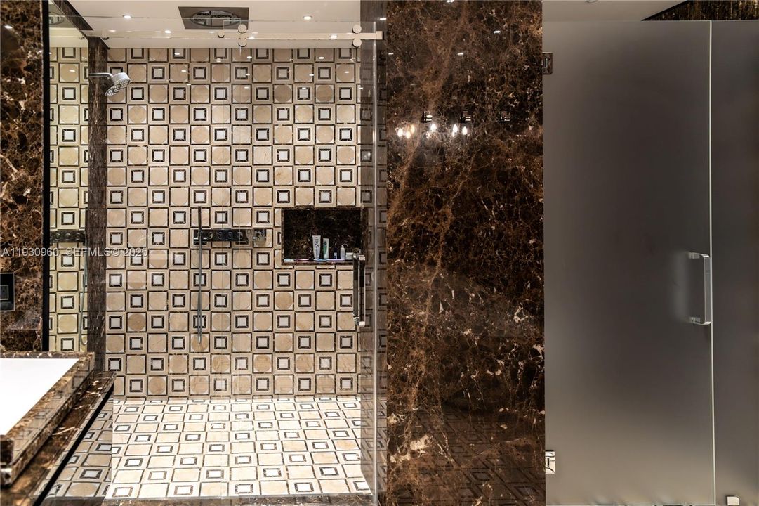 待售: $5,495,000 (3 贝兹, 3 浴室, 3110 平方英尺)