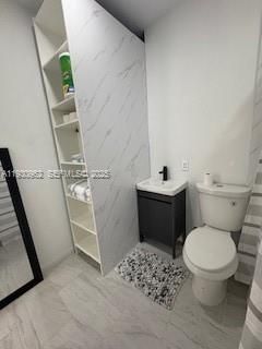 For Rent: $1,300 (0 beds, 1 baths, 1247 Square Feet)