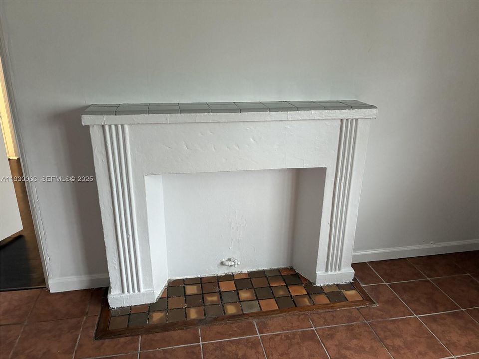 В аренду: $1,900 (1 спален, 1 ванн, 560 Квадратных фут)