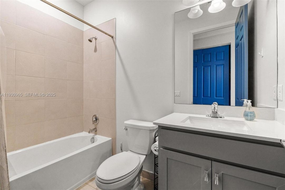 For Sale: $774,000 (6 beds, 4 baths, 3361 Square Feet)