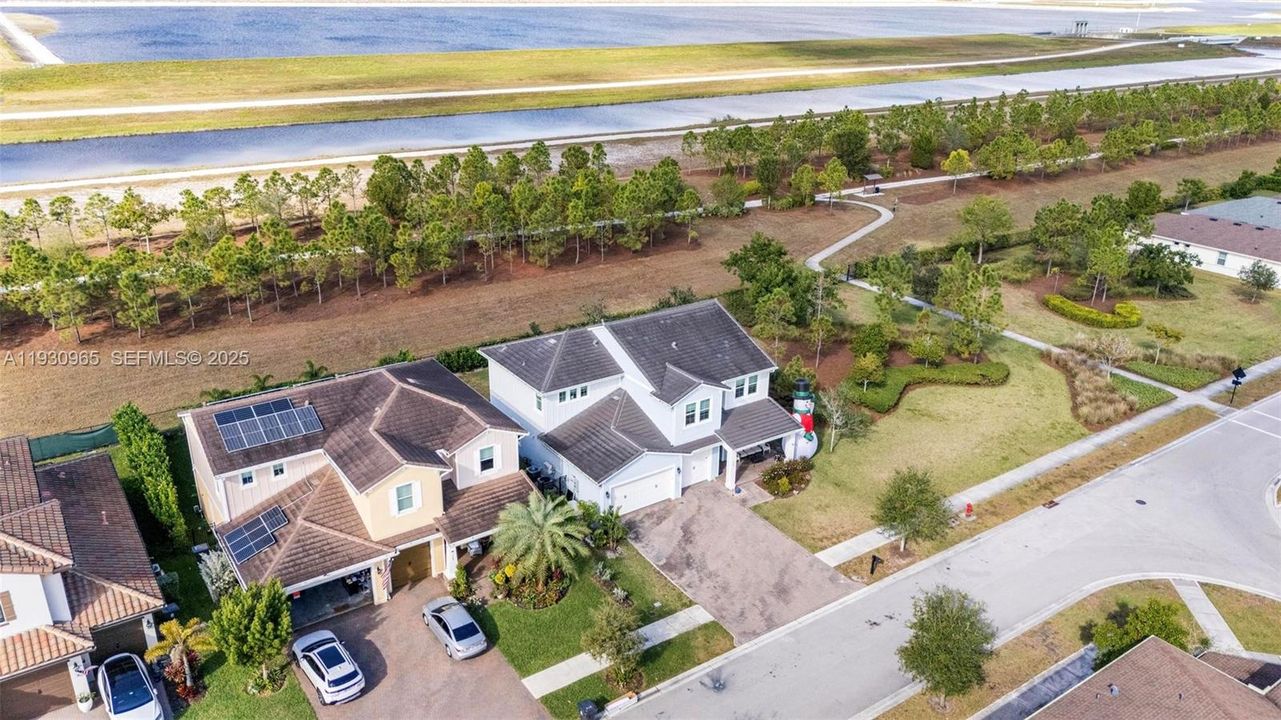 For Sale: $774,000 (6 beds, 4 baths, 3361 Square Feet)