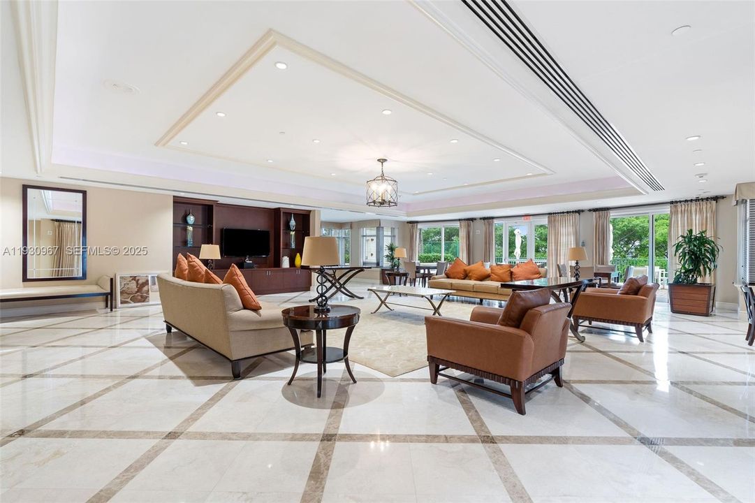 En Venta: $540,000 (2 camas, 2 baños, 1320 Pies cuadrados)