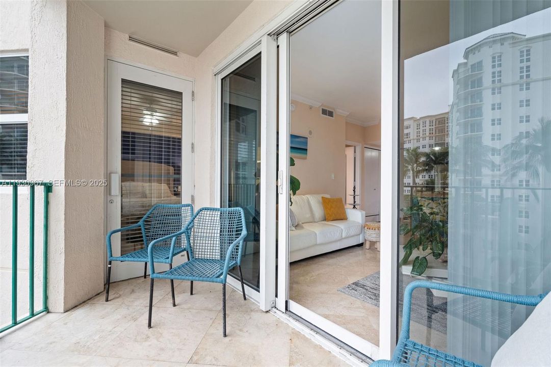 En Venta: $540,000 (2 camas, 2 baños, 1320 Pies cuadrados)