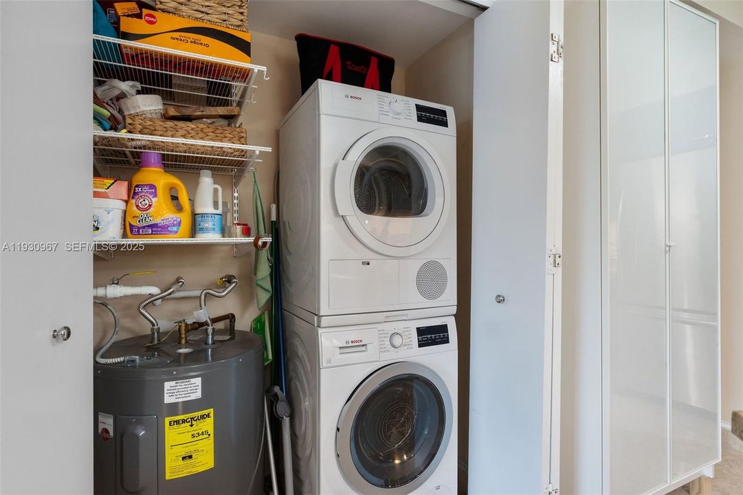 En Venta: $540,000 (2 camas, 2 baños, 1320 Pies cuadrados)