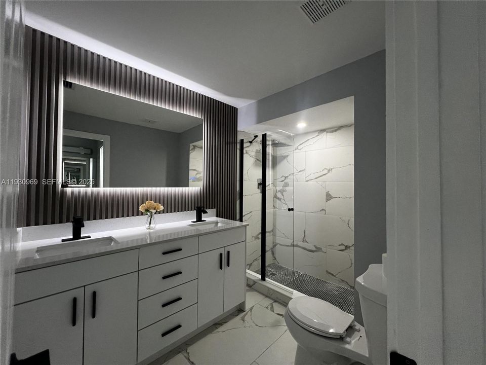 For Rent: $3,350 (4 beds, 2 baths, 2020 Square Feet)