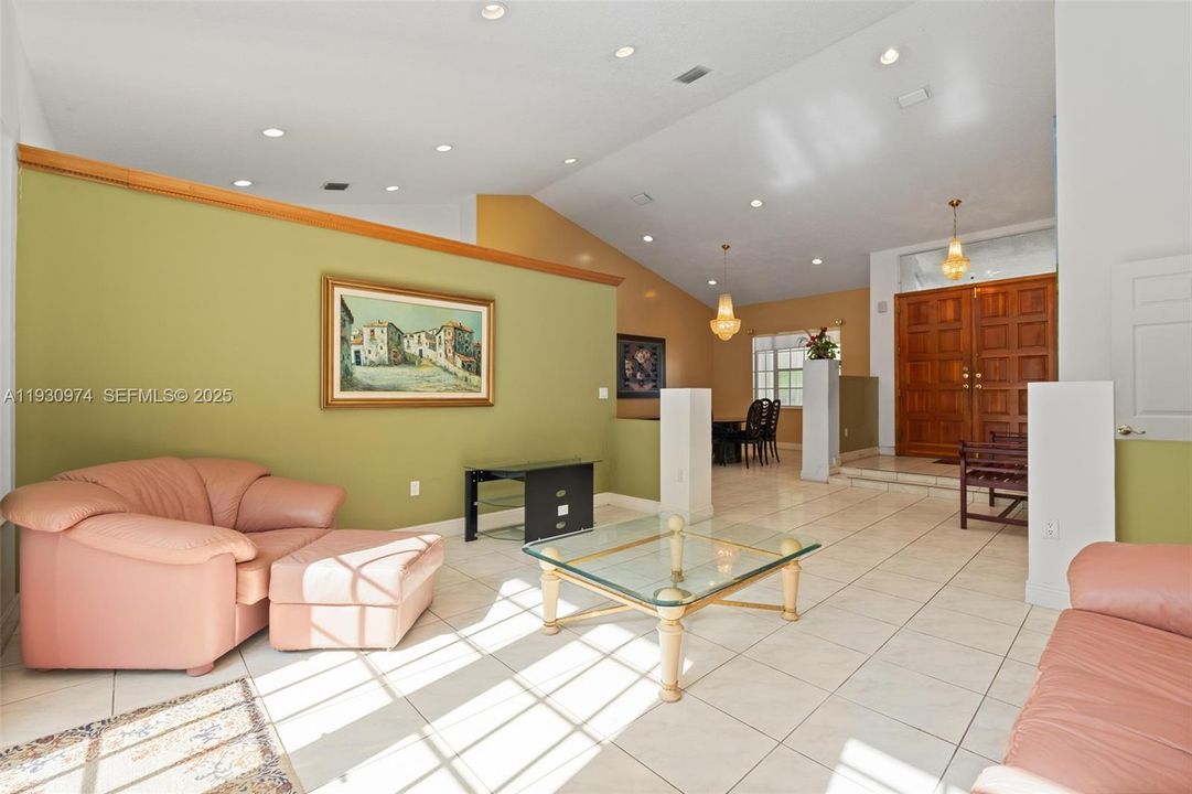 На продажу: $1,300,000 (5 спален, 4 ванн, 3194 Квадратных фут)