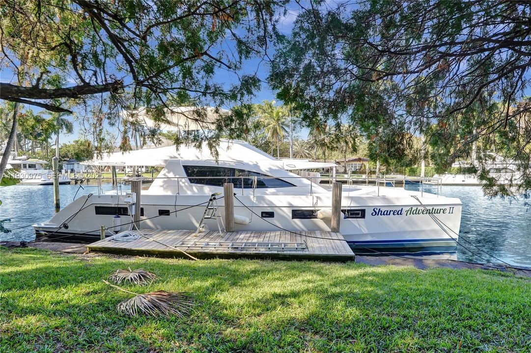 出租: $7,000 (2 贝兹, 2 浴室, 1400 平方英尺)