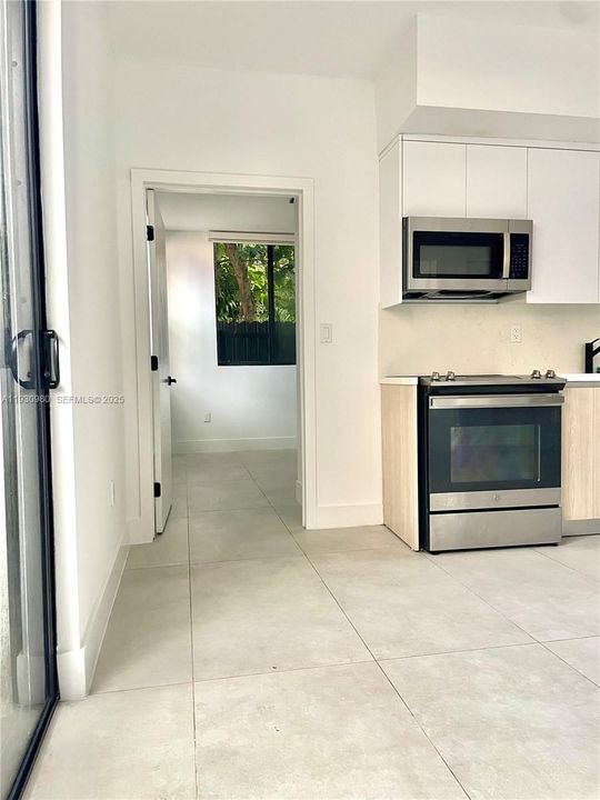 first split bedroom entry