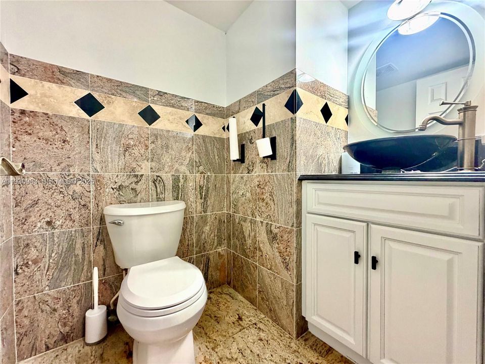 En Venta: $679,000 (3 camas, 2 baños, 1804 Pies cuadrados)