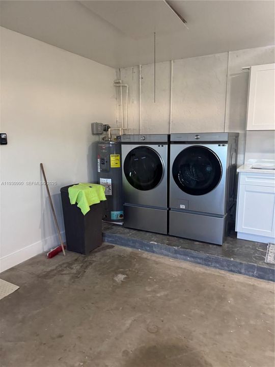 待售: $750,000 (3 贝兹, 2 浴室, 1850 平方英尺)