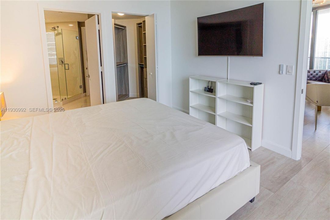 En Renta: $6,250 (2 camas, 2 baños, 1042 Pies cuadrados)