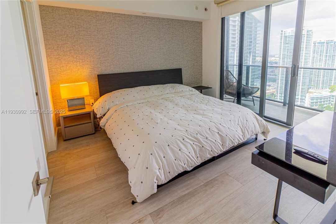 En Renta: $6,250 (2 camas, 2 baños, 1042 Pies cuadrados)