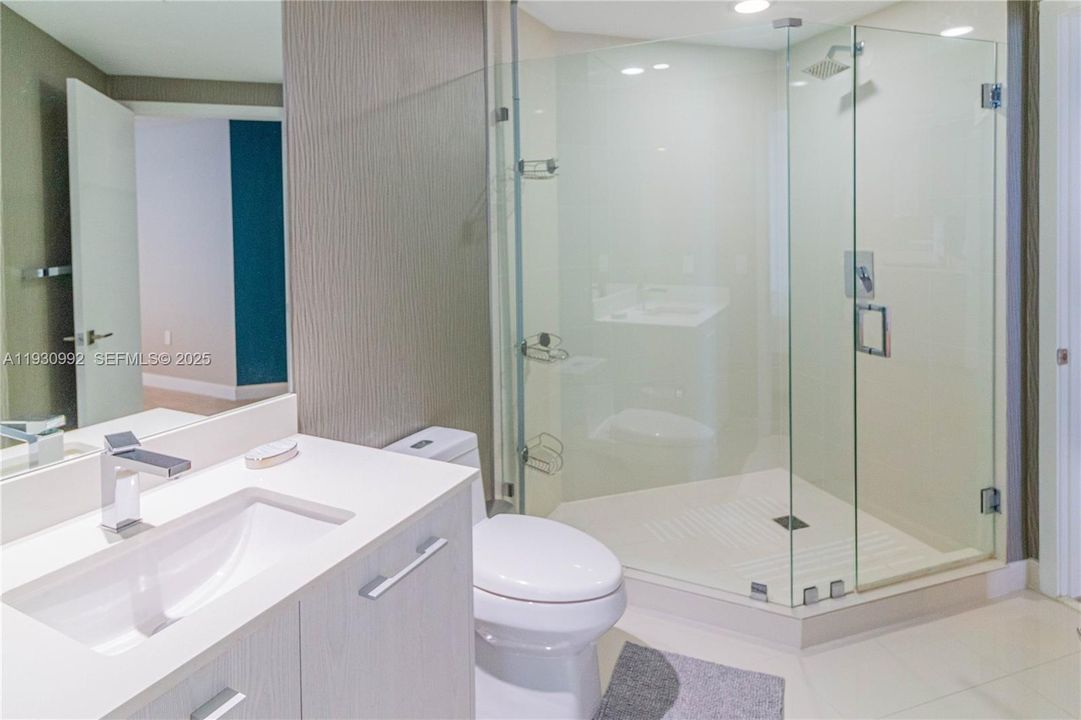 En Renta: $6,250 (2 camas, 2 baños, 1042 Pies cuadrados)