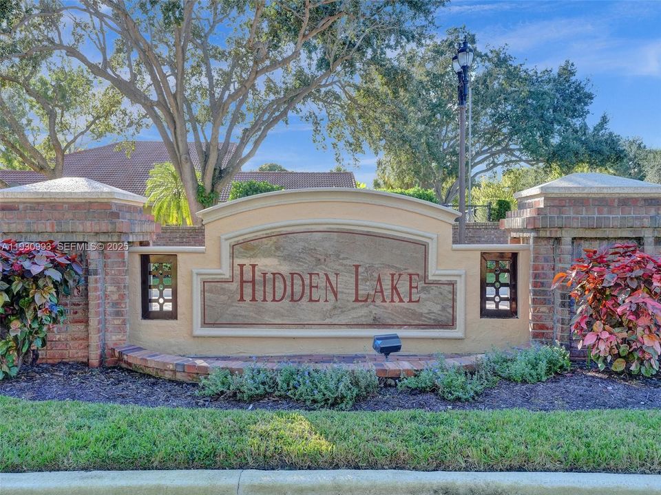 En Renta: $5,800 (5 camas, 3 baños, 3296 Pies cuadrados)