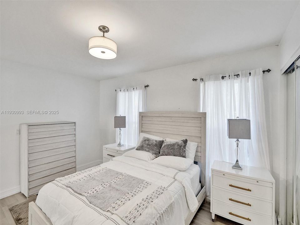 En Renta: $5,800 (5 camas, 3 baños, 3296 Pies cuadrados)