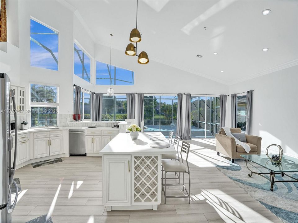 En Renta: $5,800 (5 camas, 3 baños, 3296 Pies cuadrados)