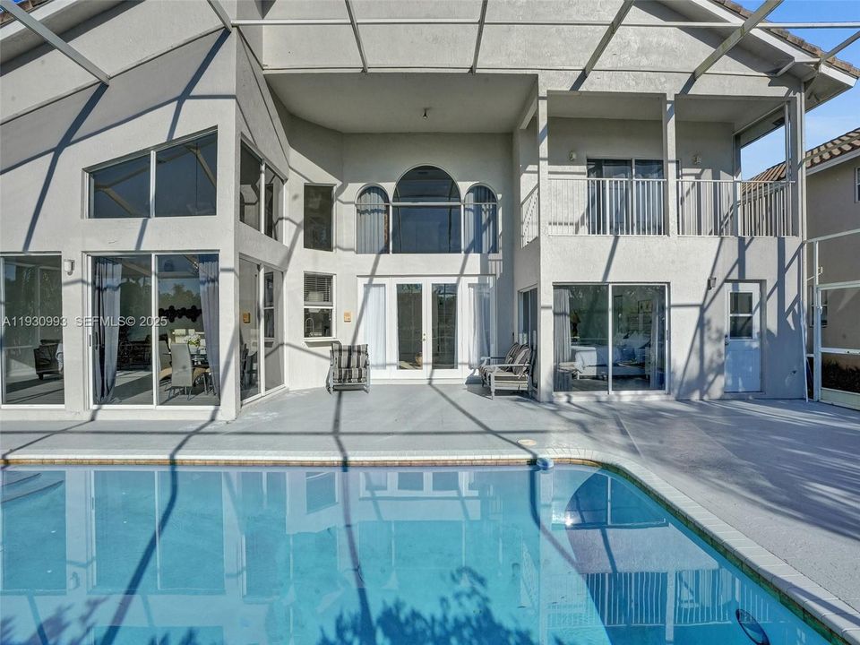 En Renta: $5,800 (5 camas, 3 baños, 3296 Pies cuadrados)