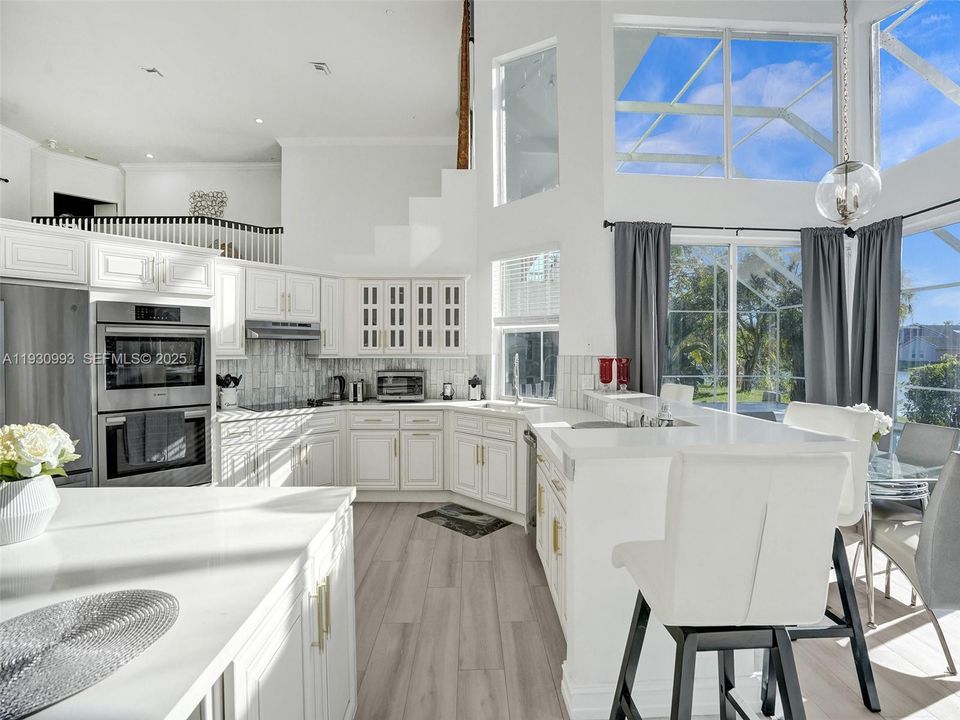 En Renta: $5,800 (5 camas, 3 baños, 3296 Pies cuadrados)