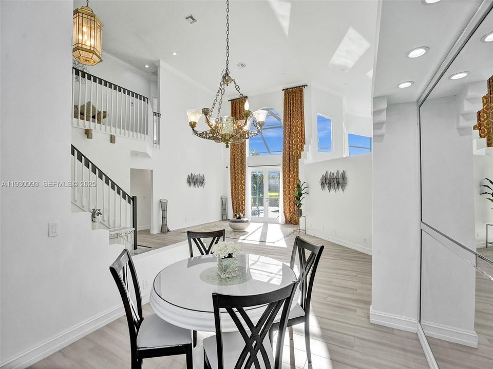 En Renta: $5,800 (5 camas, 3 baños, 3296 Pies cuadrados)