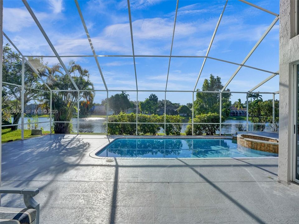 En Renta: $5,800 (5 camas, 3 baños, 3296 Pies cuadrados)