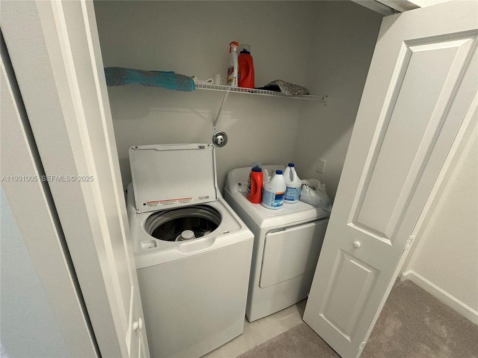 For Rent: $2,500 (3 beds, 2 baths, 1632 Square Feet)