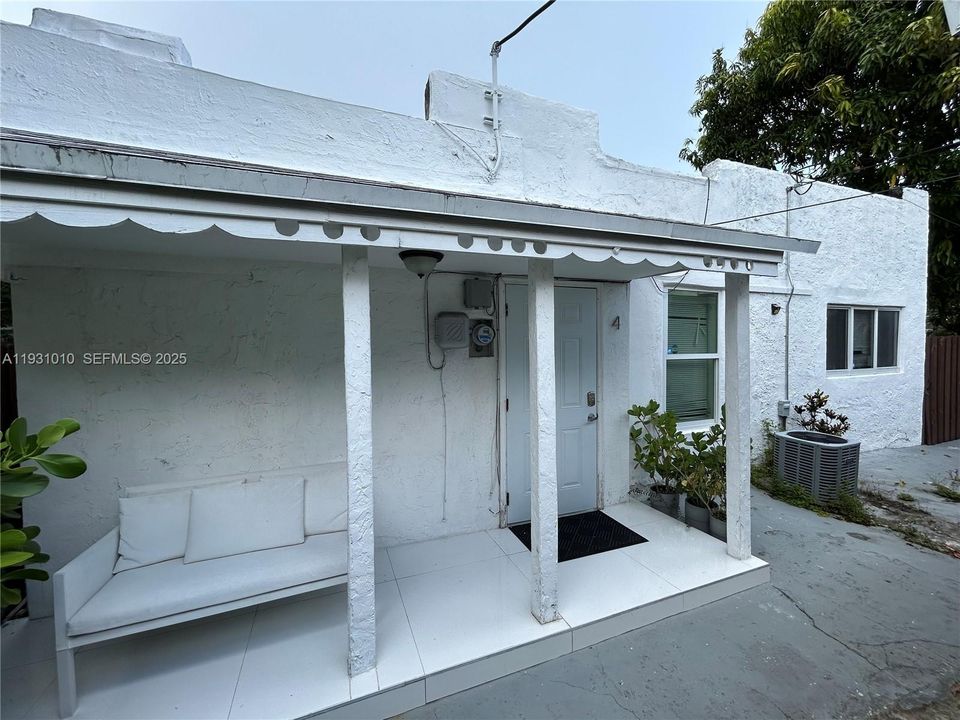 For Rent: $2,350 (2 beds, 1 baths, 0 Square Feet)