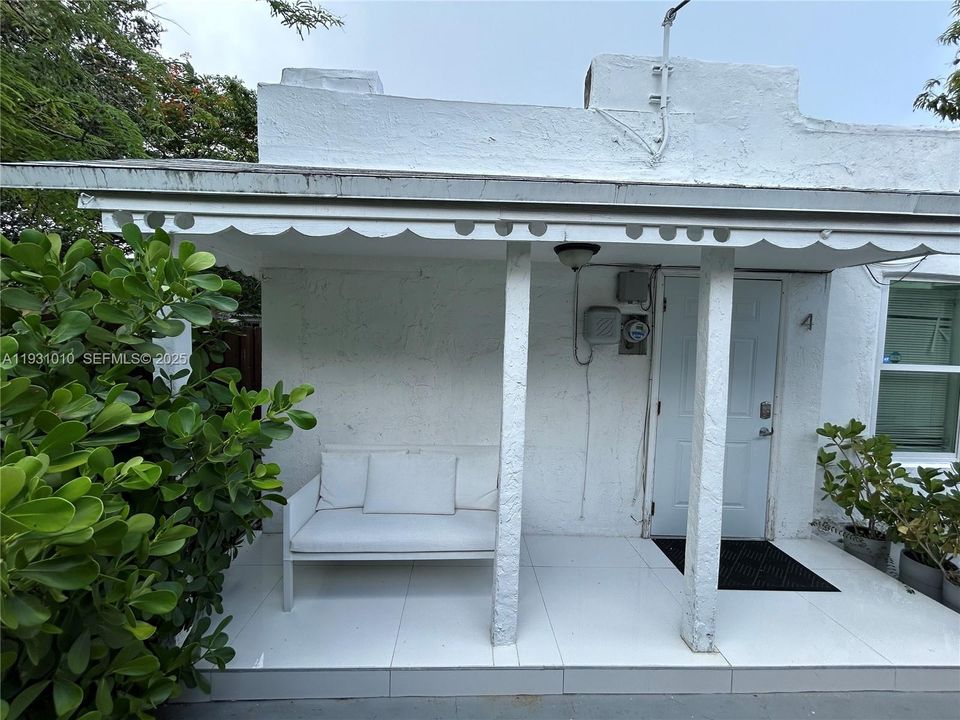 For Rent: $2,350 (2 beds, 1 baths, 0 Square Feet)