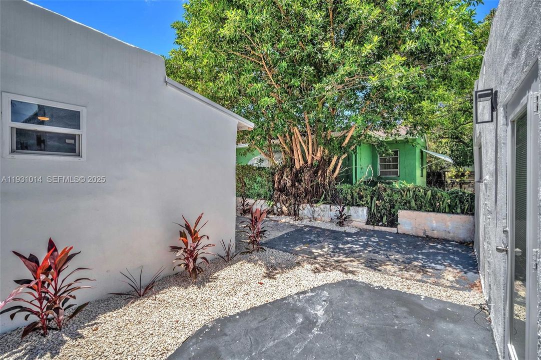 На продажу: $779,000 (0 спален, 0 ванн, 1556 Квадратных фут)