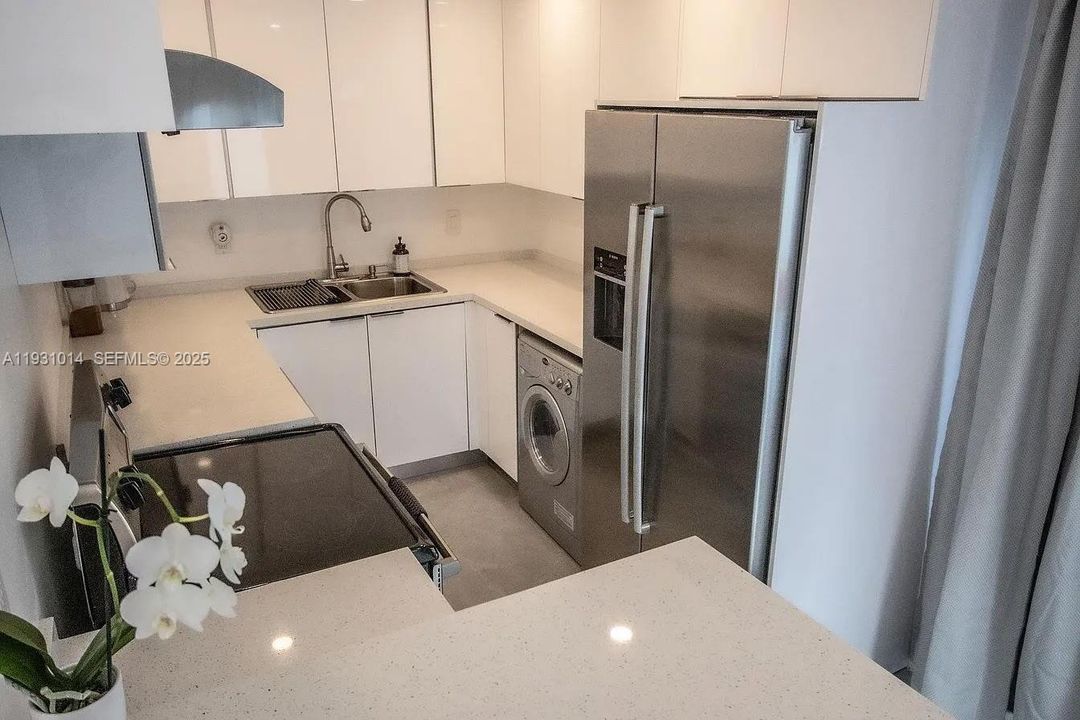 На продажу: $779,000 (0 спален, 0 ванн, 1556 Квадратных фут)