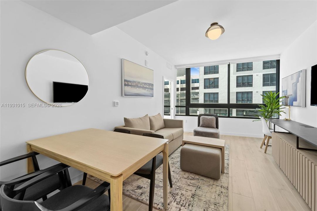 На продажу: $825,000 (2 спален, 2 ванн, 0 Квадратных фут)