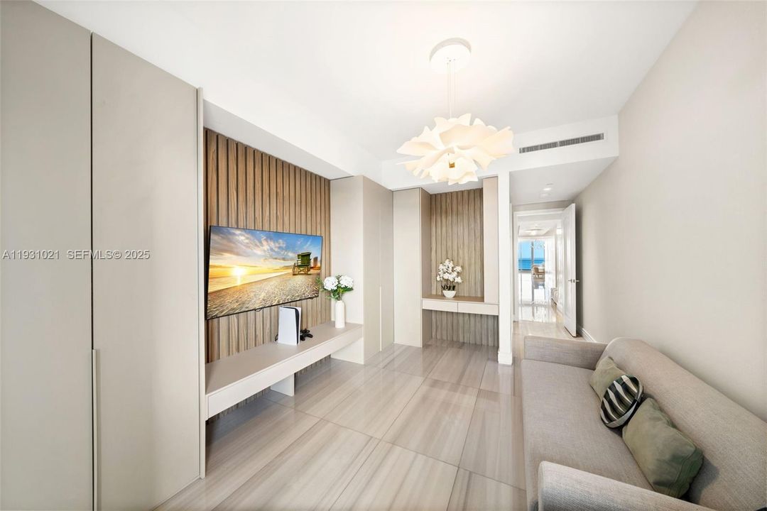 待售: $7,650,000 (4 贝兹, 5 浴室, 3287 平方英尺)