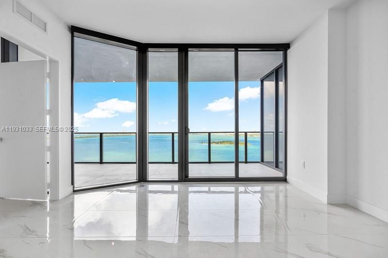 For Rent: $9,500 (3 beds, 3 baths, 0 Square Feet)